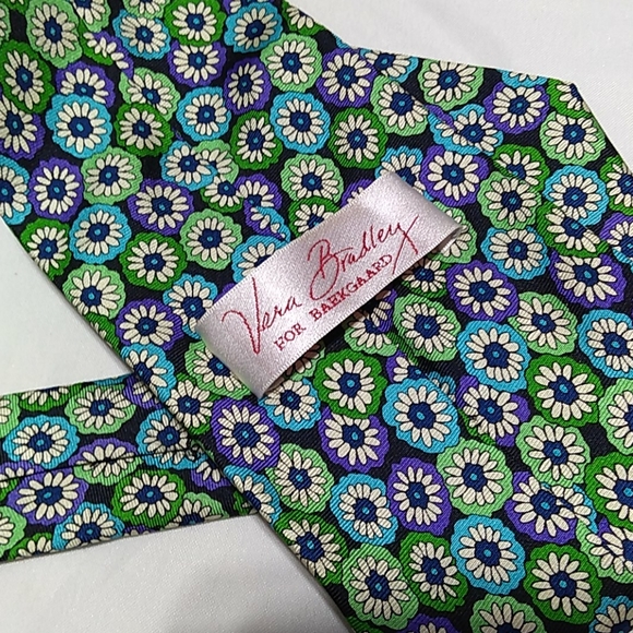 🆕️ NWOT Vera Bradley For Baekgaard 100% Silk Tie - Picture 2 of 8